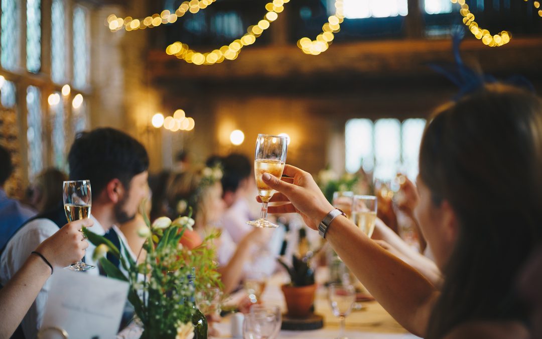 Wedding Toast Tips and Guidelines